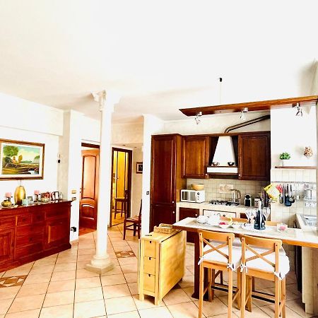 Charming House Roma Apartment Ngoại thất bức ảnh