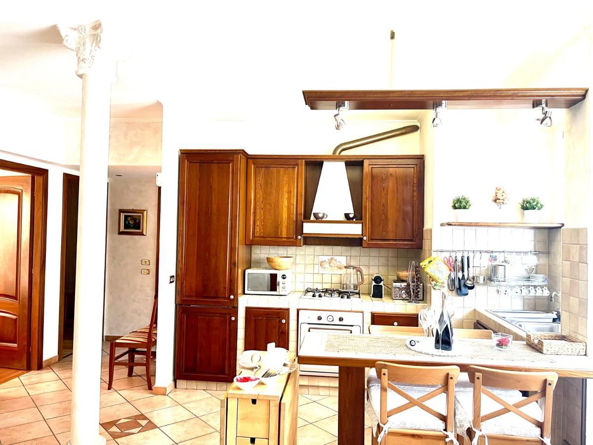 Charming House Roma Apartment Ngoại thất bức ảnh