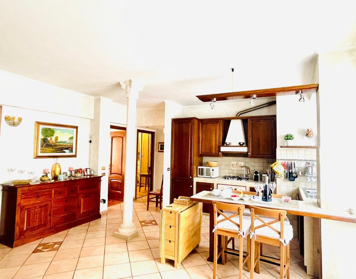 Charming House Roma Apartment Ngoại thất bức ảnh